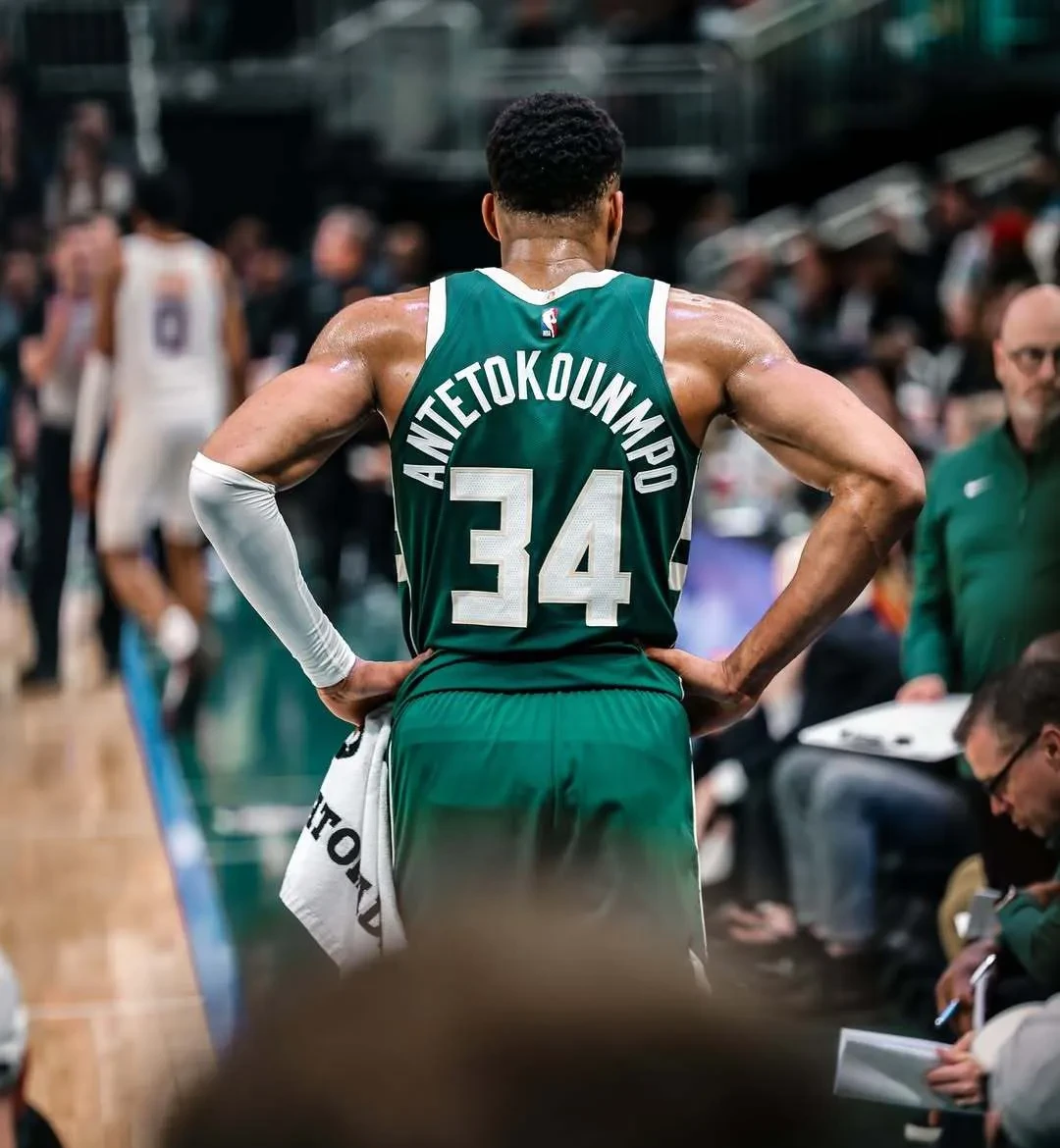 LPL赛事观看-包含波兰男篮爆冷南韩男篮，字母哥绝境逆转的词条