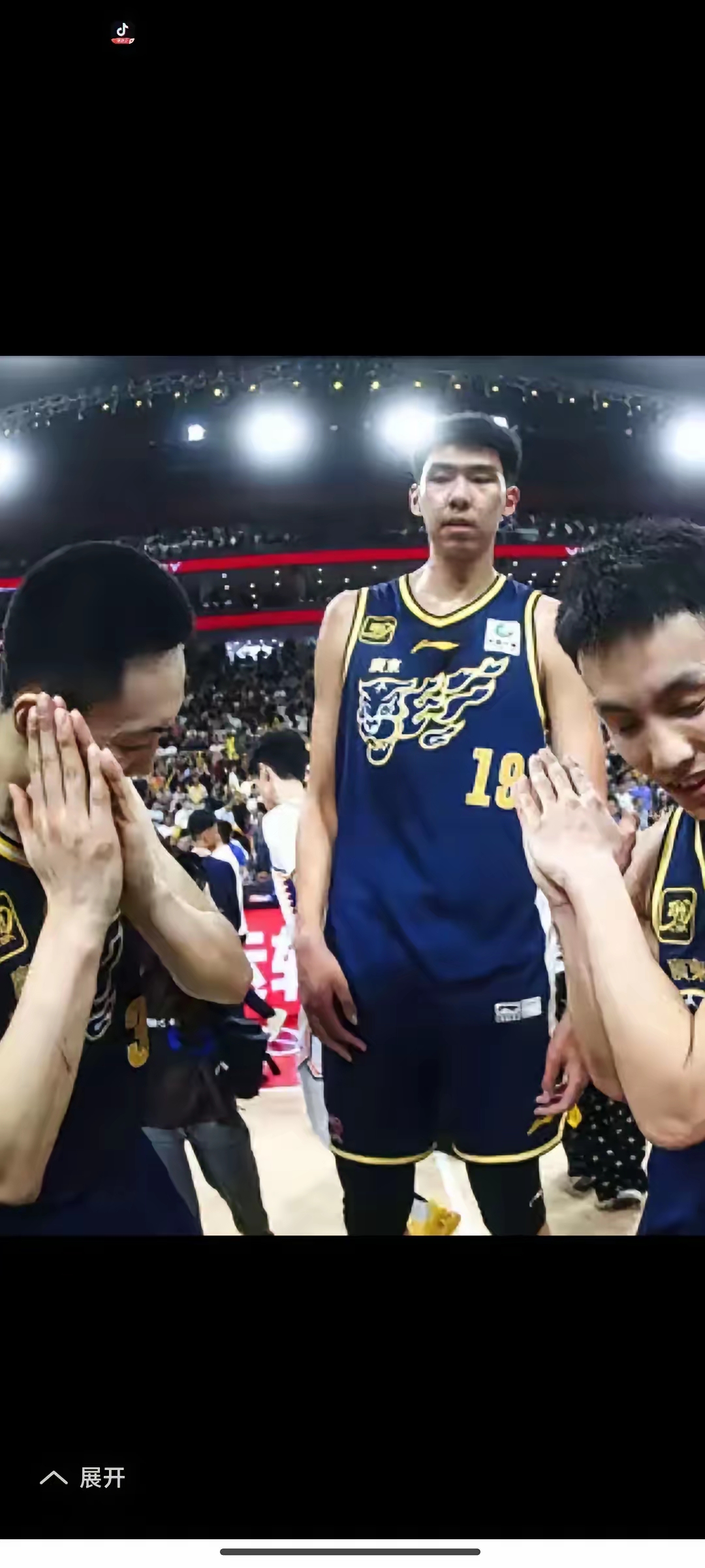 包含山西队惨败深圳队,遭遇两连败的词条 包含山西队惨败深圳队,遭遇两连败的词条