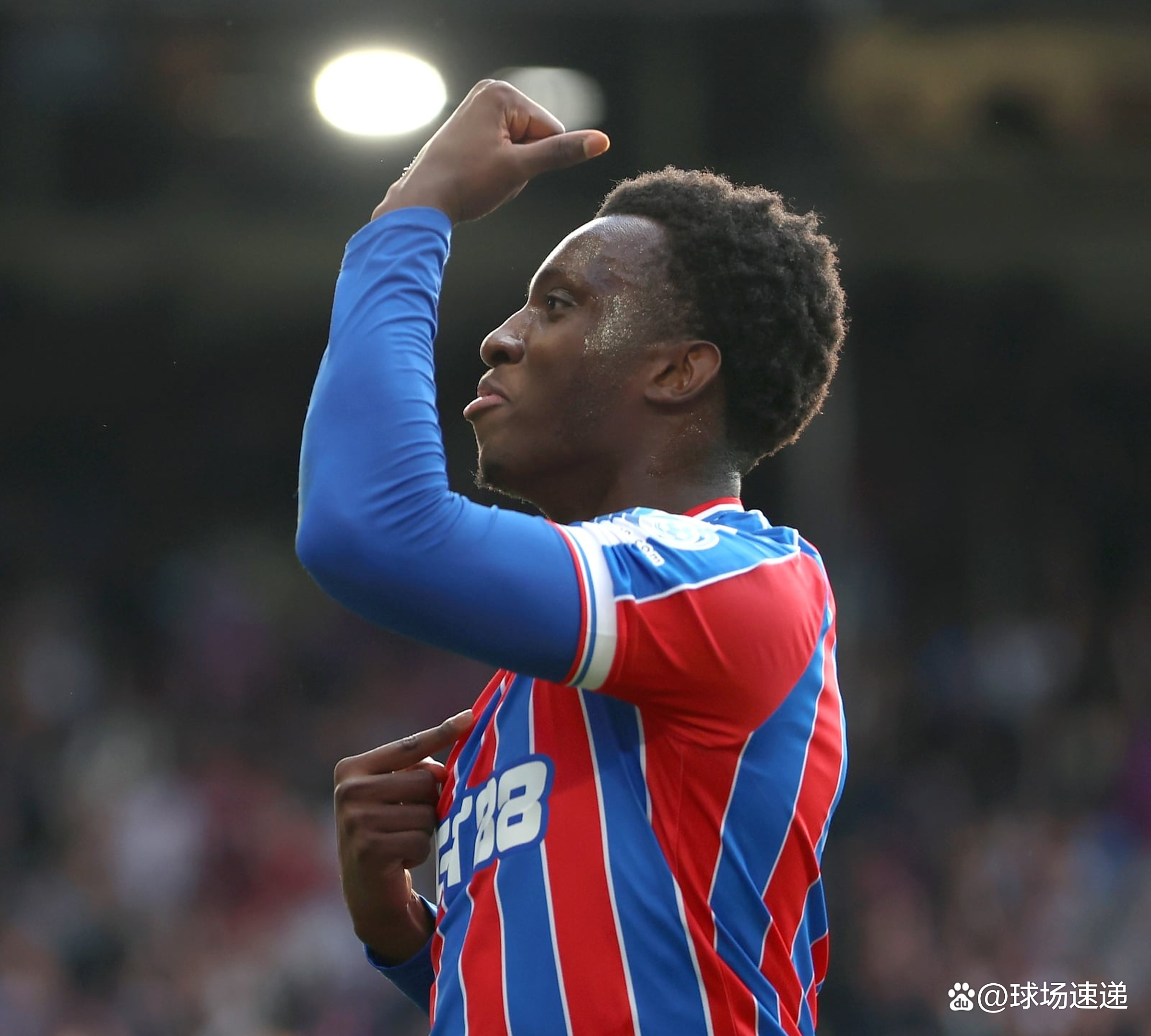 LOL英雄联盟投注竞猜-水晶宫客场绝杀，取得宝贵三分的简单介绍