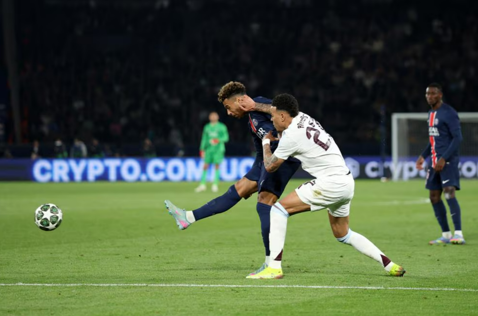 巴黎遭遇惨败,未能晋级欧冠四强的简单介绍 巴黎遭遇惨败,未能晋级欧冠四强的简单介绍