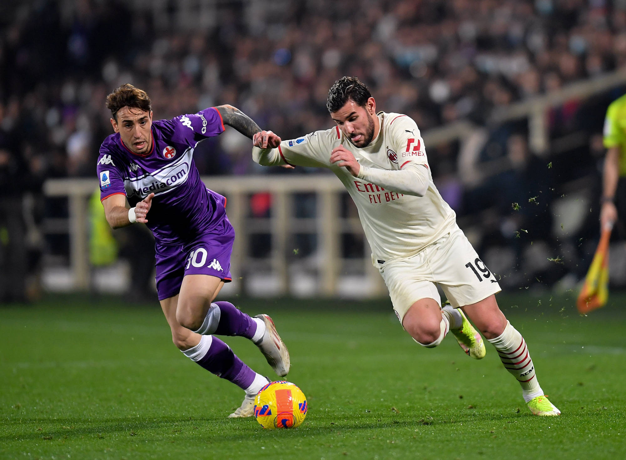 LOL英雄联盟投注-佛罗伦萨客场大胜，提升士气势头的简单介绍