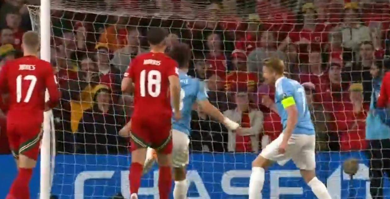 lol竞猜-比利时队大胜对手，实现双杀晋级