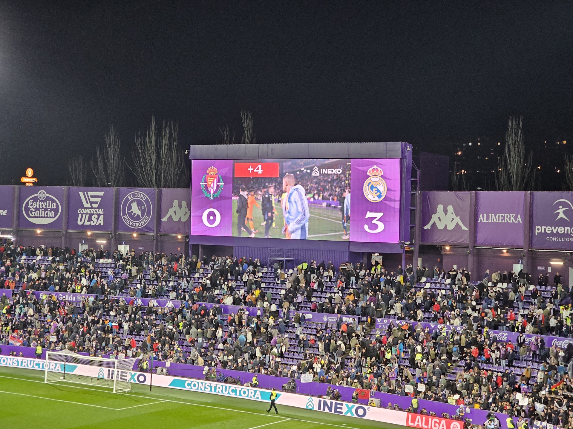 关于皇马客场惨败巴拉多利德,遭遇失利的信息 关于皇马客场惨败巴拉多利德,遭遇失利的信息