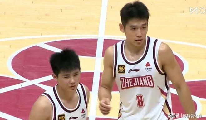 LOL英雄联盟直播-浙江男篮惊险取胜四川队，登上榜首的简单介绍