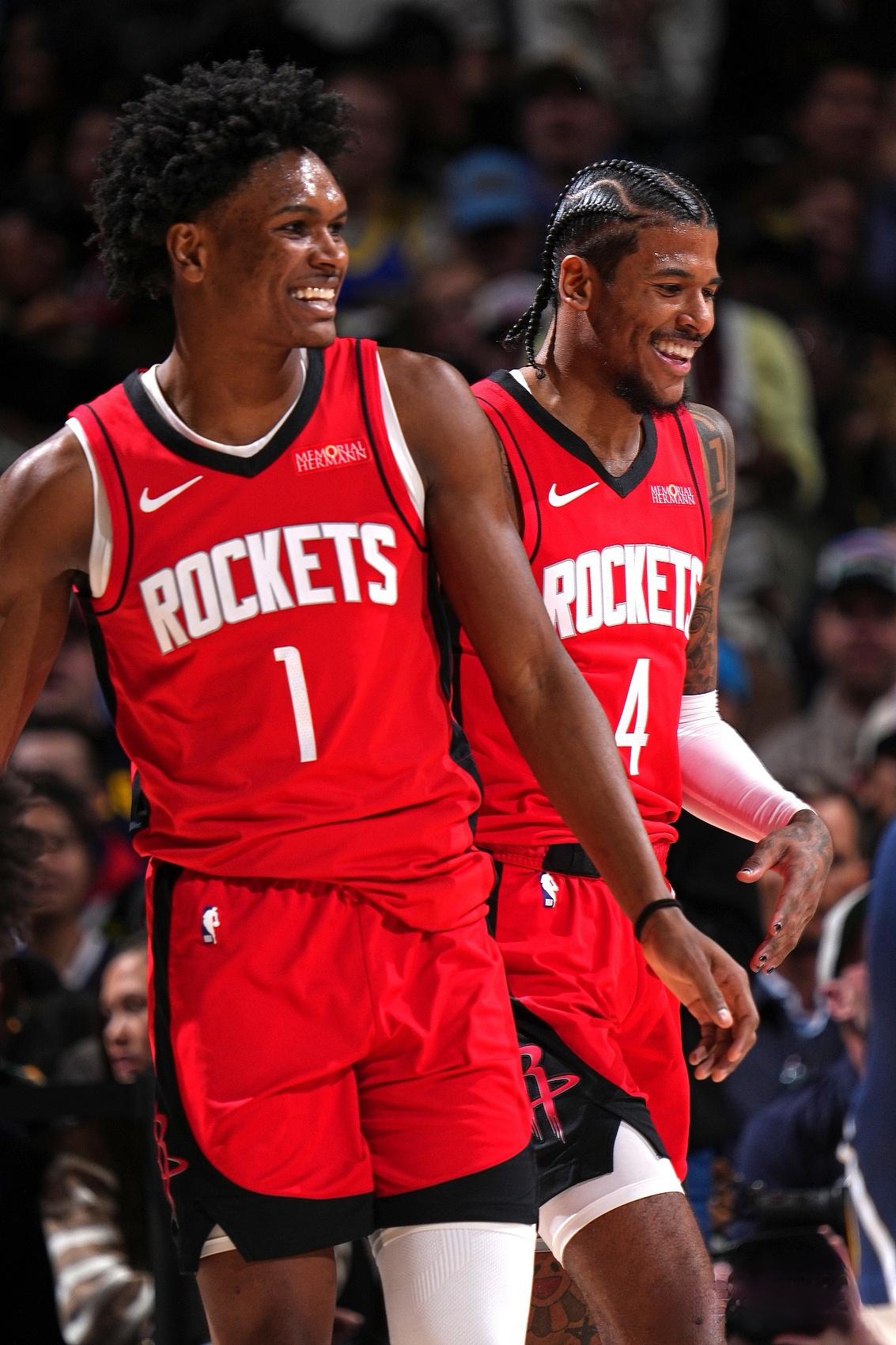 老鹰队球员正式复出为球队注入活力的简单介绍 老鹰队球员正式复出为球队注入活力的简单介绍