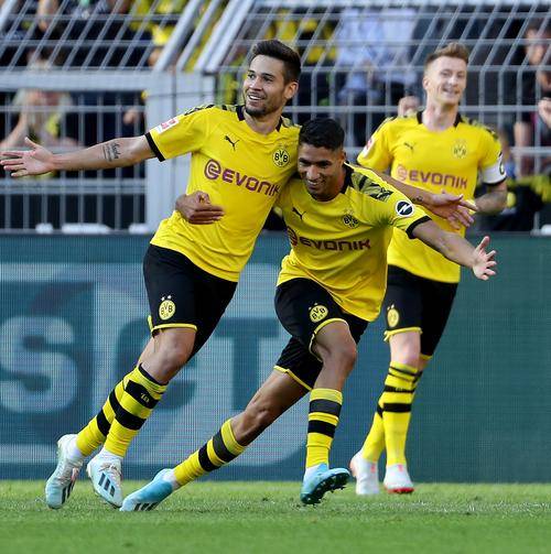 LPL赛事观看-多特蒙德客场失利，近期表现蒙羞！的简单介绍