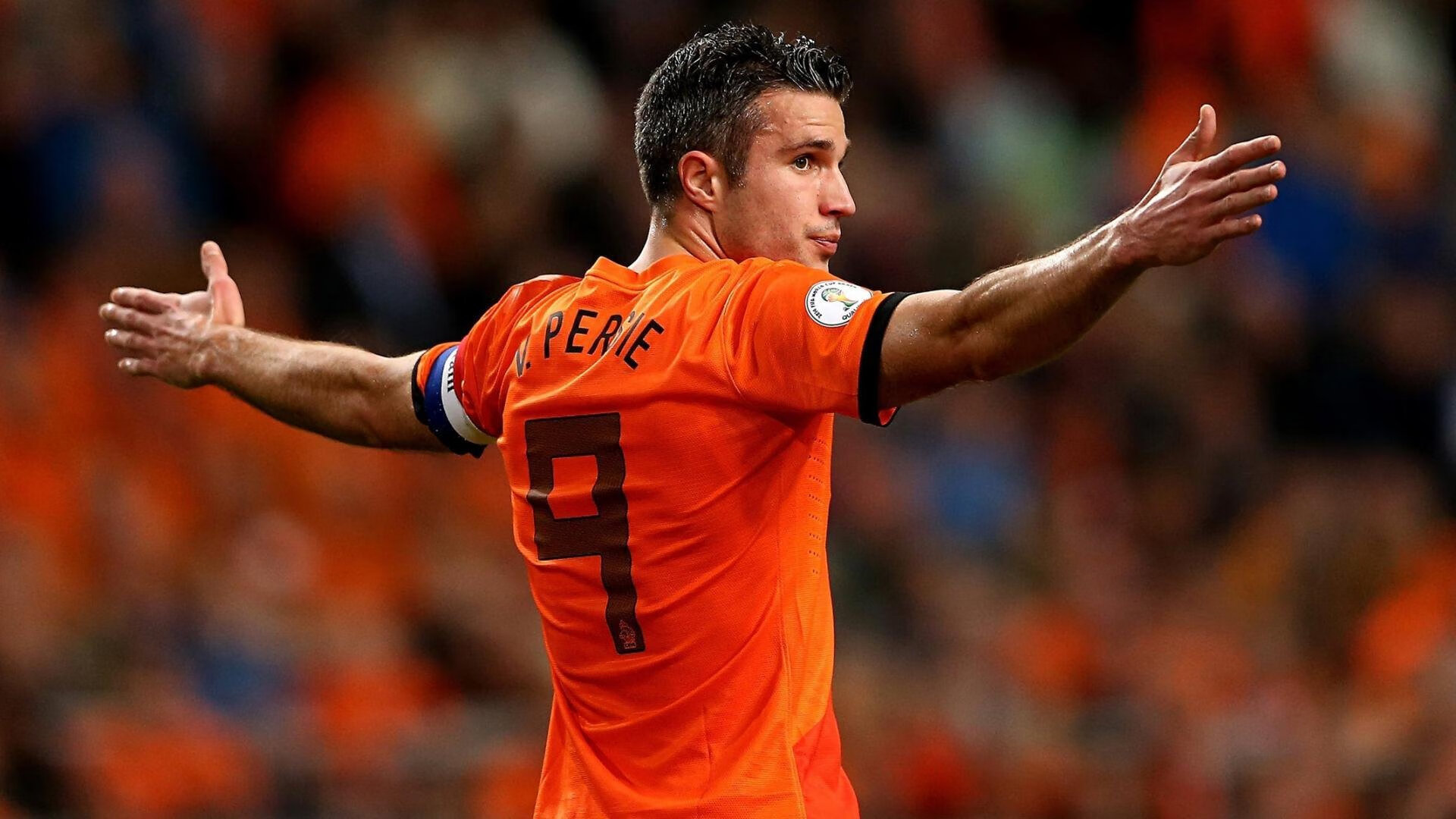 LOL英雄联盟直播-欧冠半决赛之夜，武切维奇贡献制胜表现